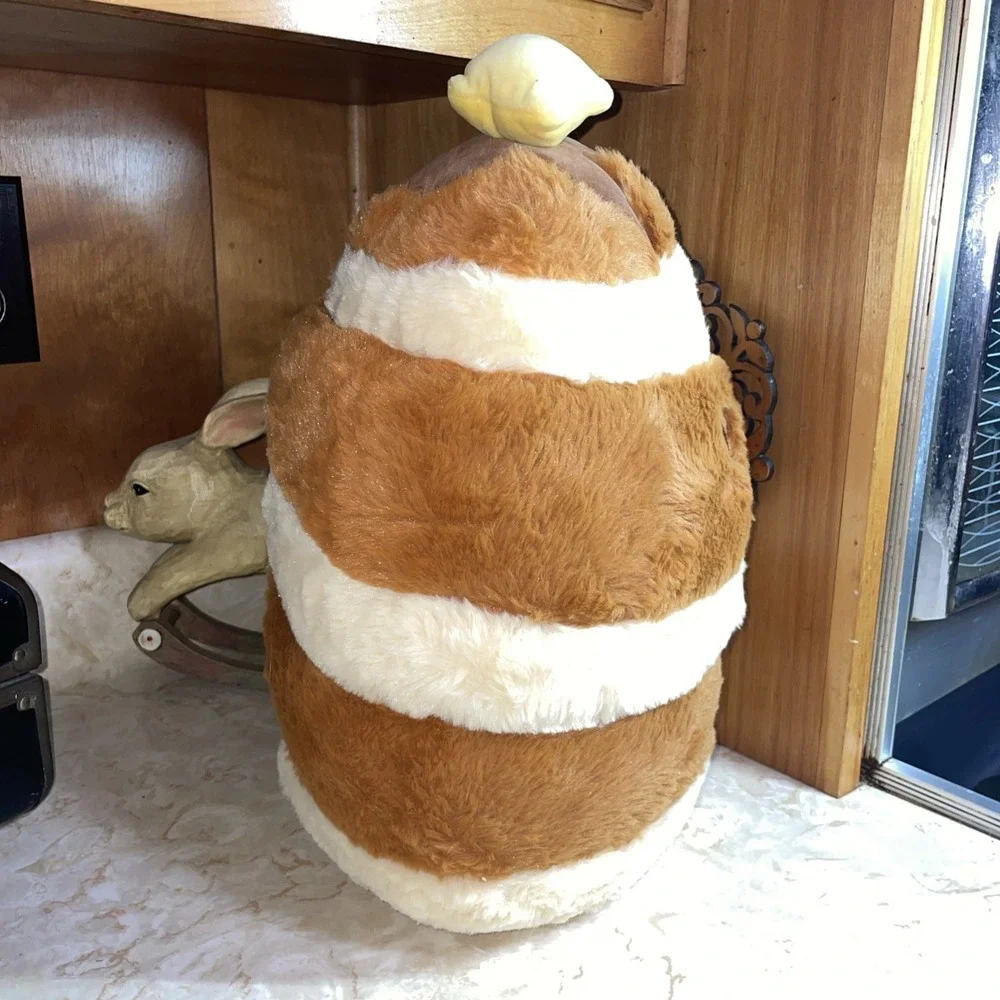 Large Fuzzamallows Rayen‎ Pancake Pat of Butter 13